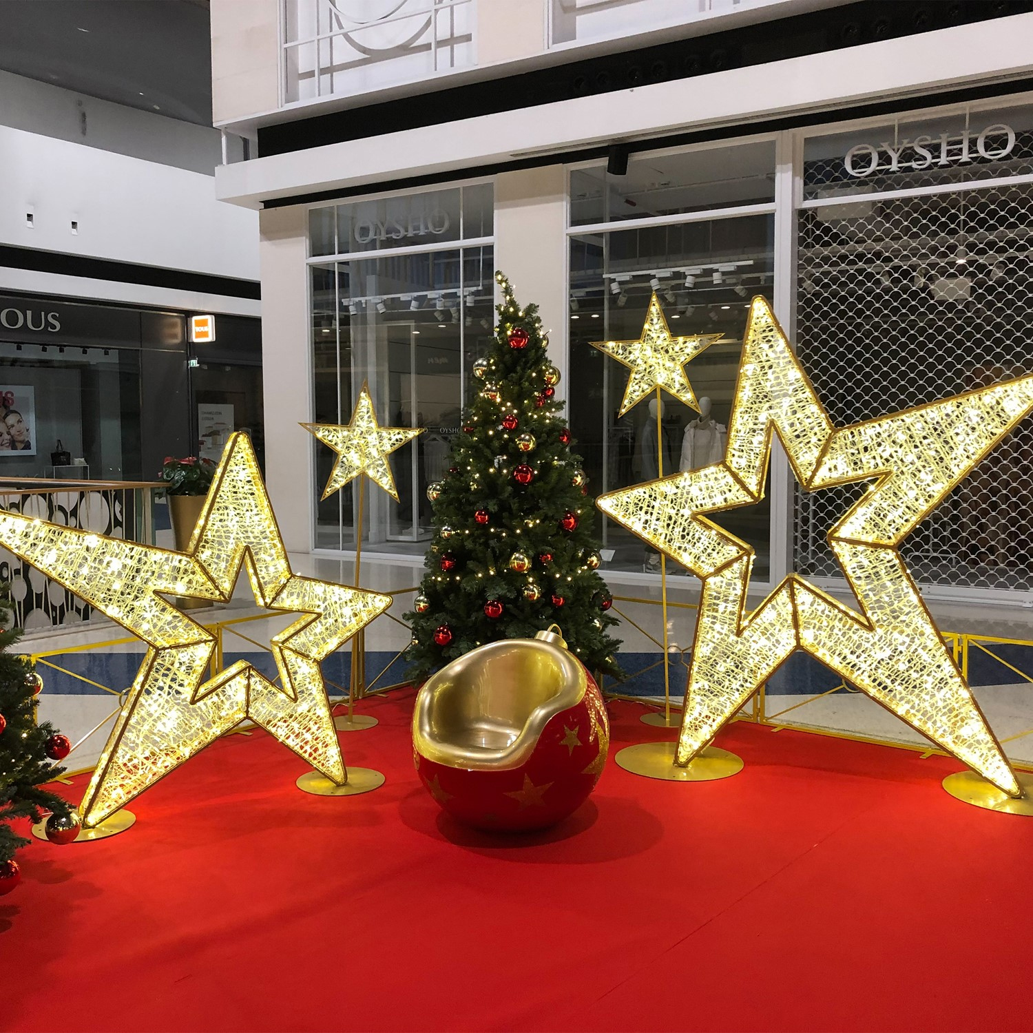 Location d'étoiles de Noël pour décoration à Toulon