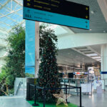 Sapin de Noël géant pour décoration d'aéroport