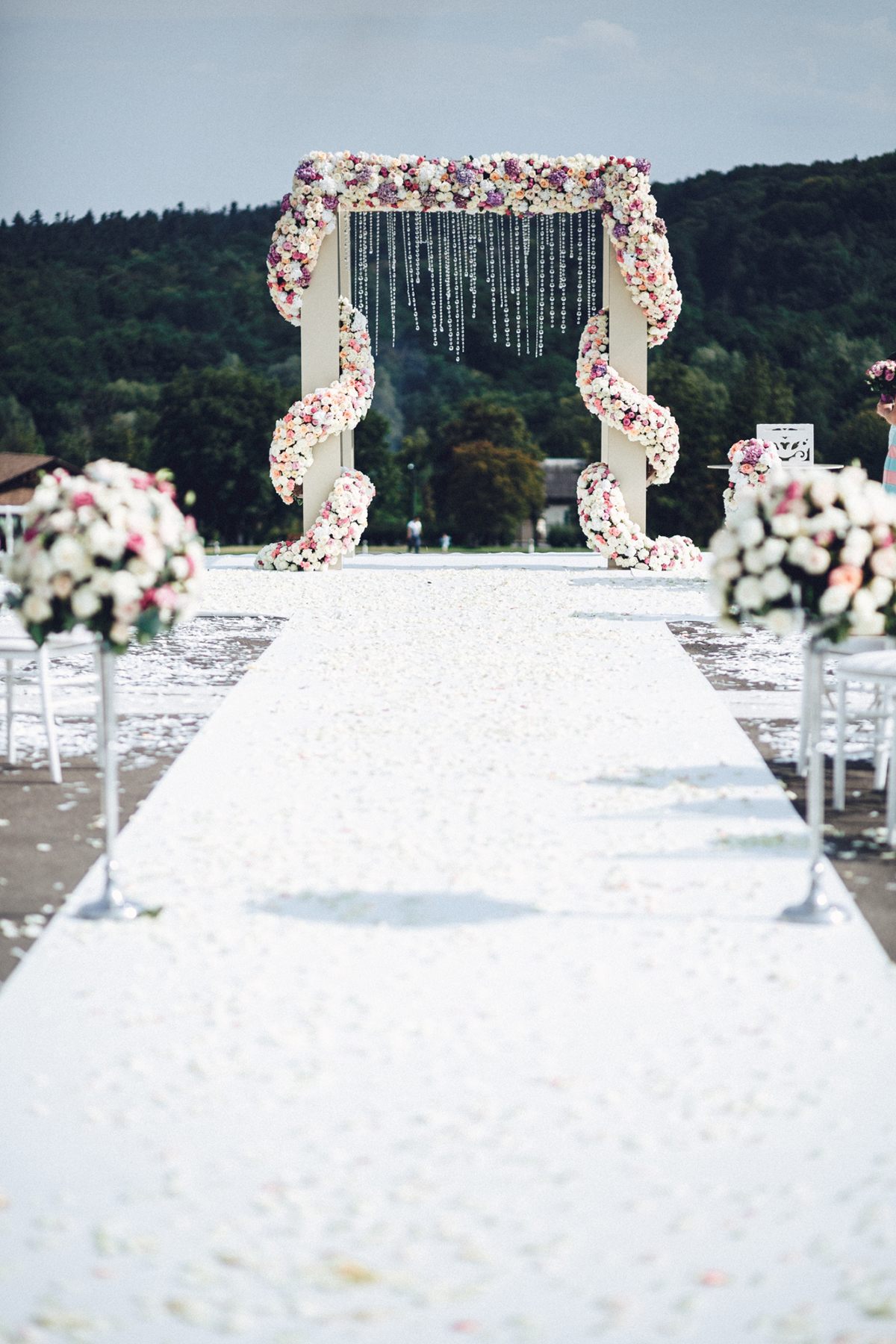 Tapis blanc pour mariage à Aix-en-Provence