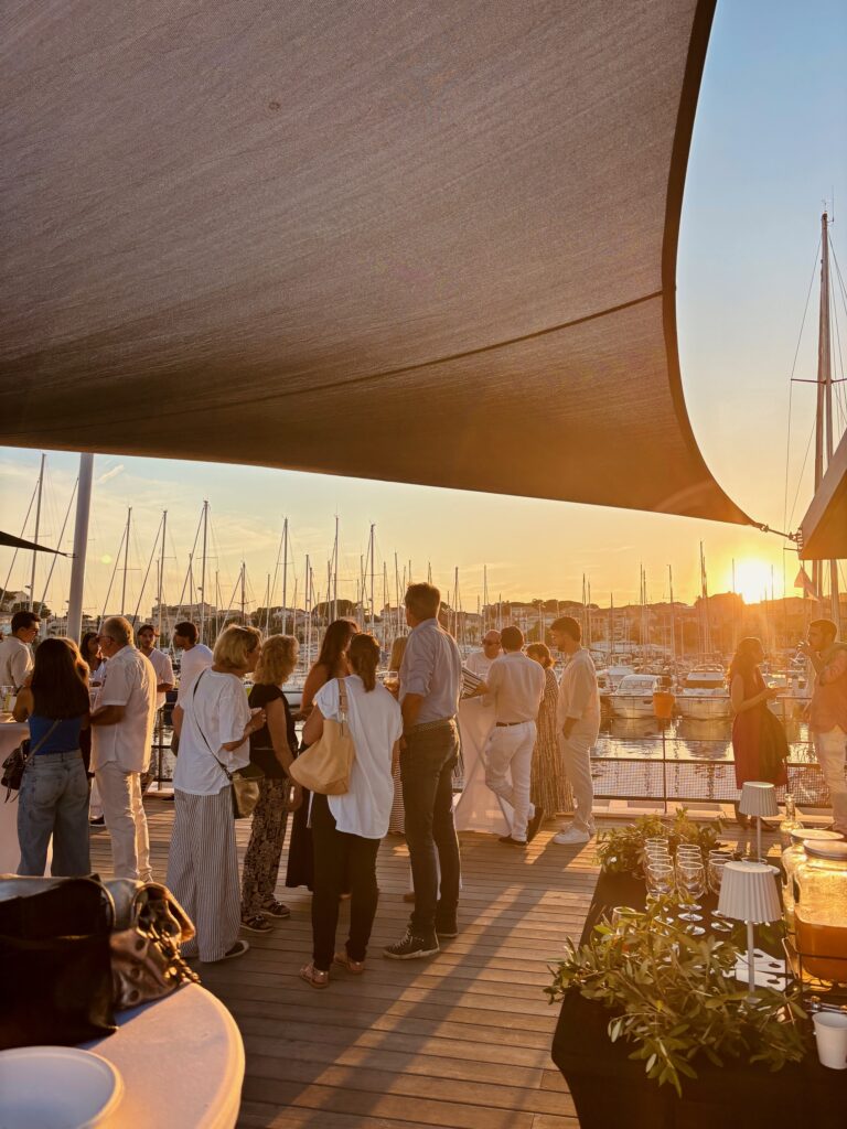 Réception à la capitainerie de Bandol