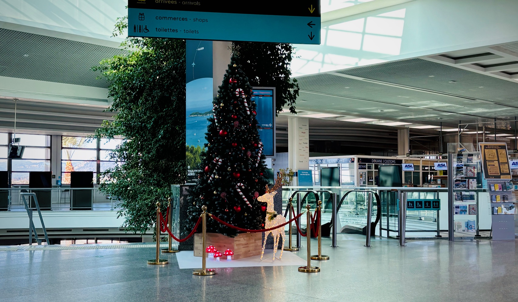 Nouvelle décoration de Noël pour l’Aéroport de Toulon-Hyères