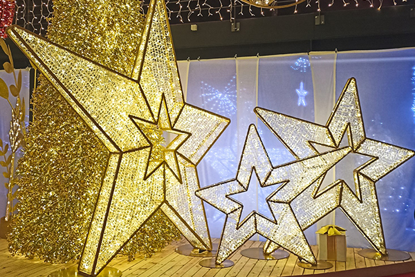 Location d'étoile lumineuse géante